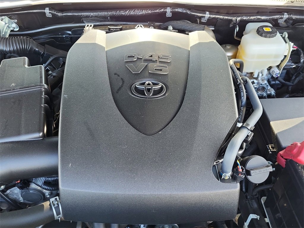 Used 2019 Toyota Tacoma TRD Off-Road w/ Technology Package image 20