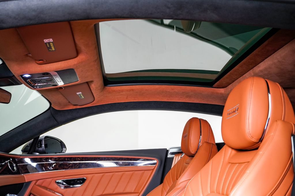 Used 2024 Bentley Continental GT AWD/4WD image 21