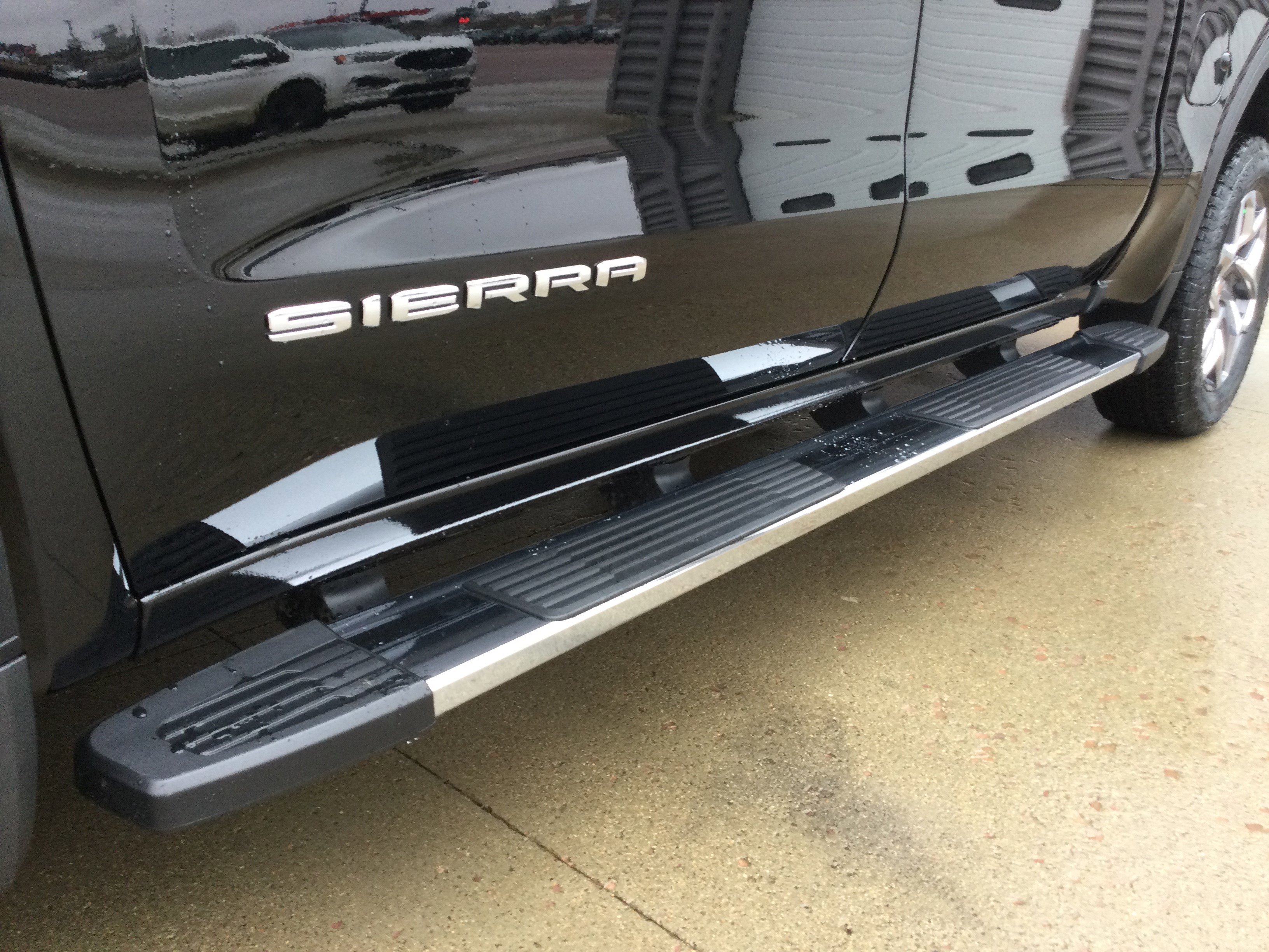 New 2026 GMC Sierra 1500 SLT w/ SLT Premium Plus Package image 6