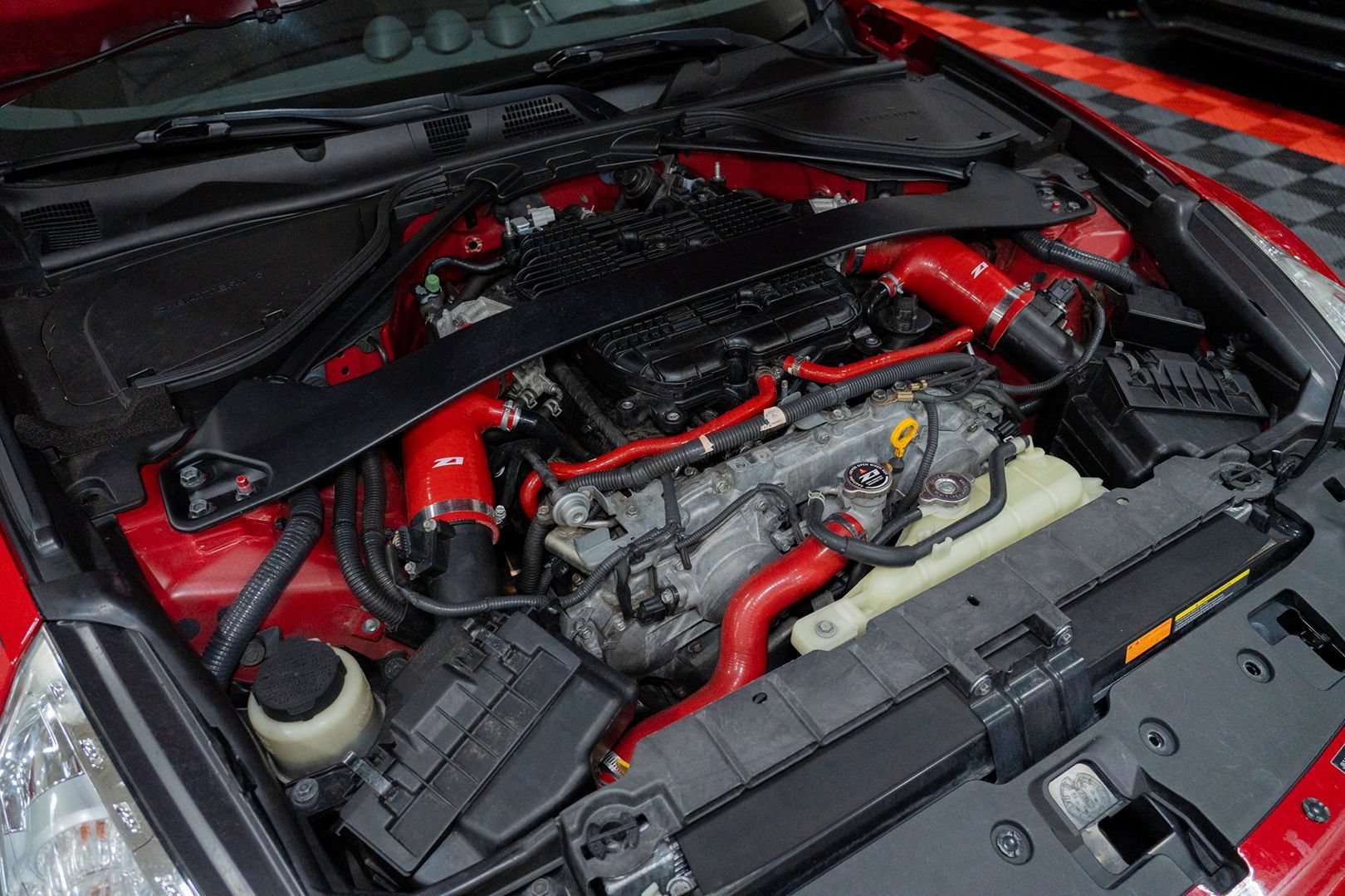 Used 2016 Nissan 370Z Coupe RWD image 37