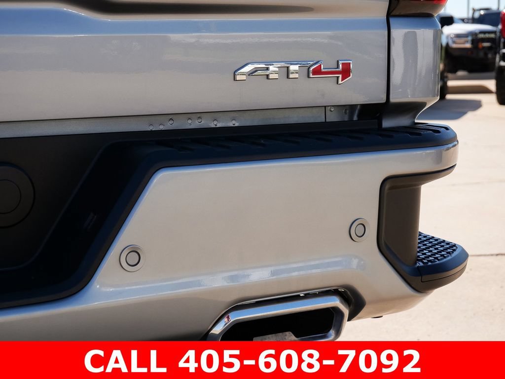 Used 2026 GMC Sierra 1500 AT4 w/ AT4 Premium Package AWD/4WD image 14
