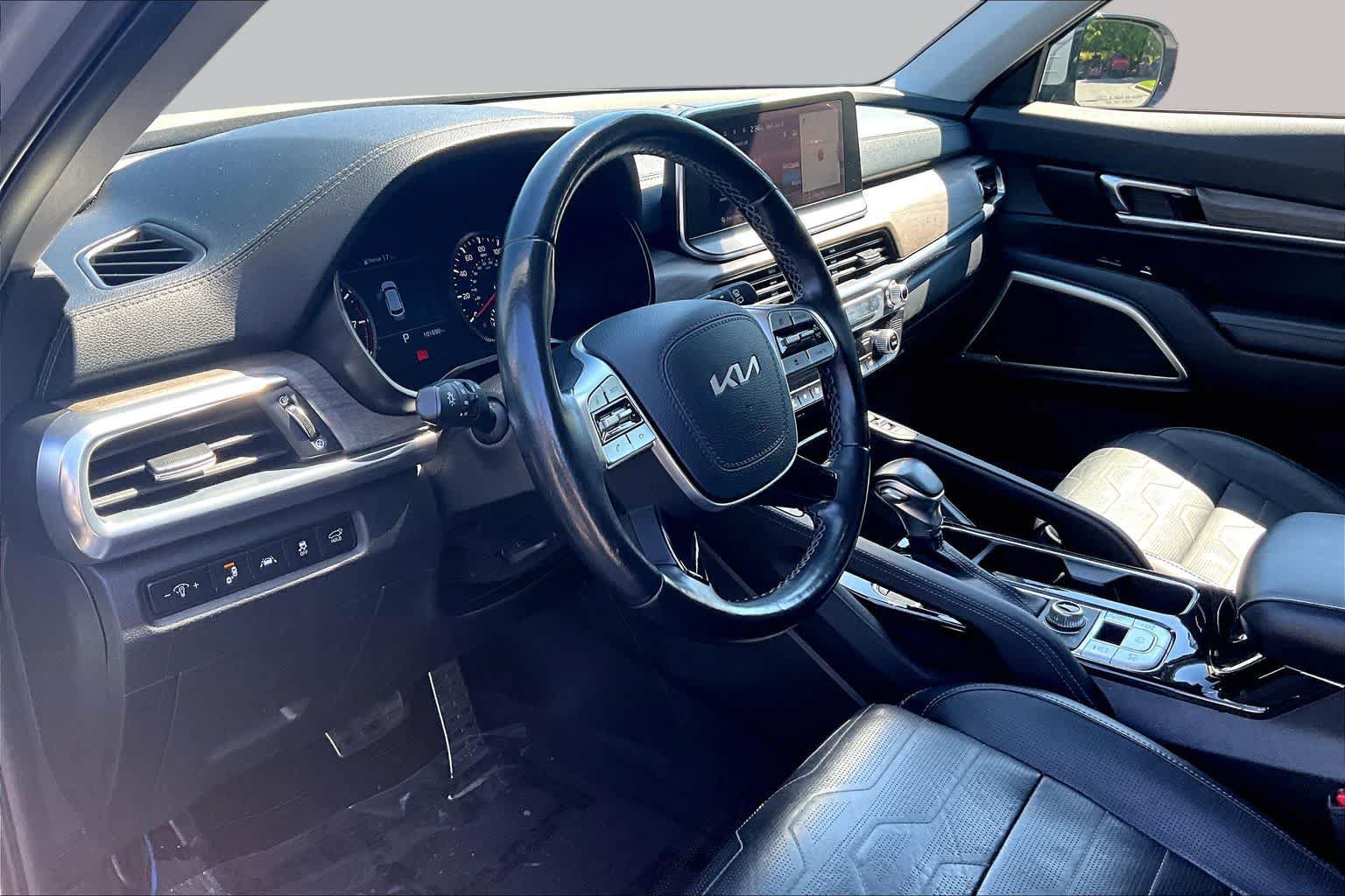 Used 2022 Kia Telluride SX w/ SX Prestige Package AWD/4WD image 18