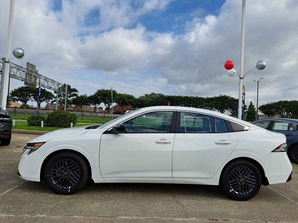 Used 2026 Nissan Sentra SV w/ SV Convenience Package FWD image 8