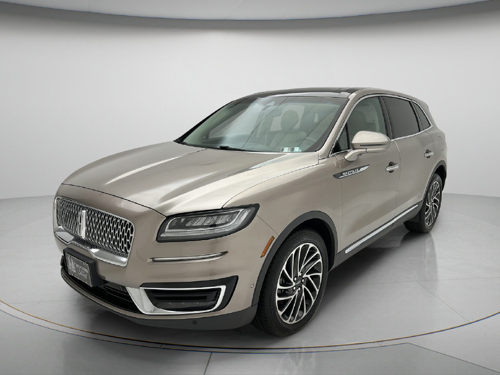 Used 2020 Lincoln Nautilus Reserve w/ Equipment Group 201A AWD/4WD image 3