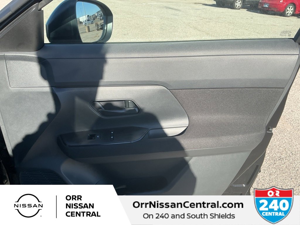 New 2026 Nissan Kicks S image 10