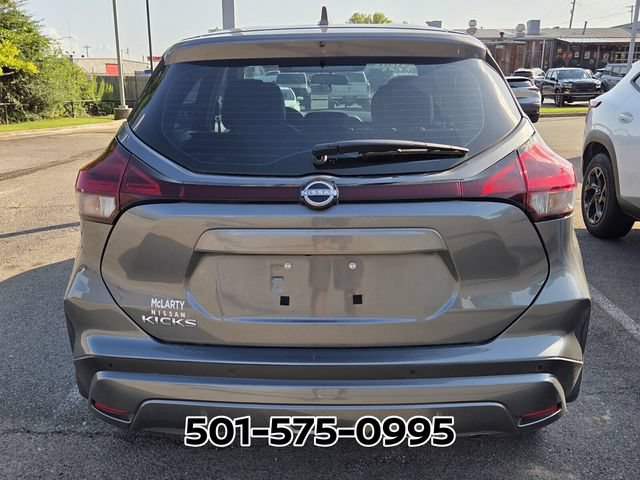 Used 2025 Nissan Kicks Play S FWD image 4