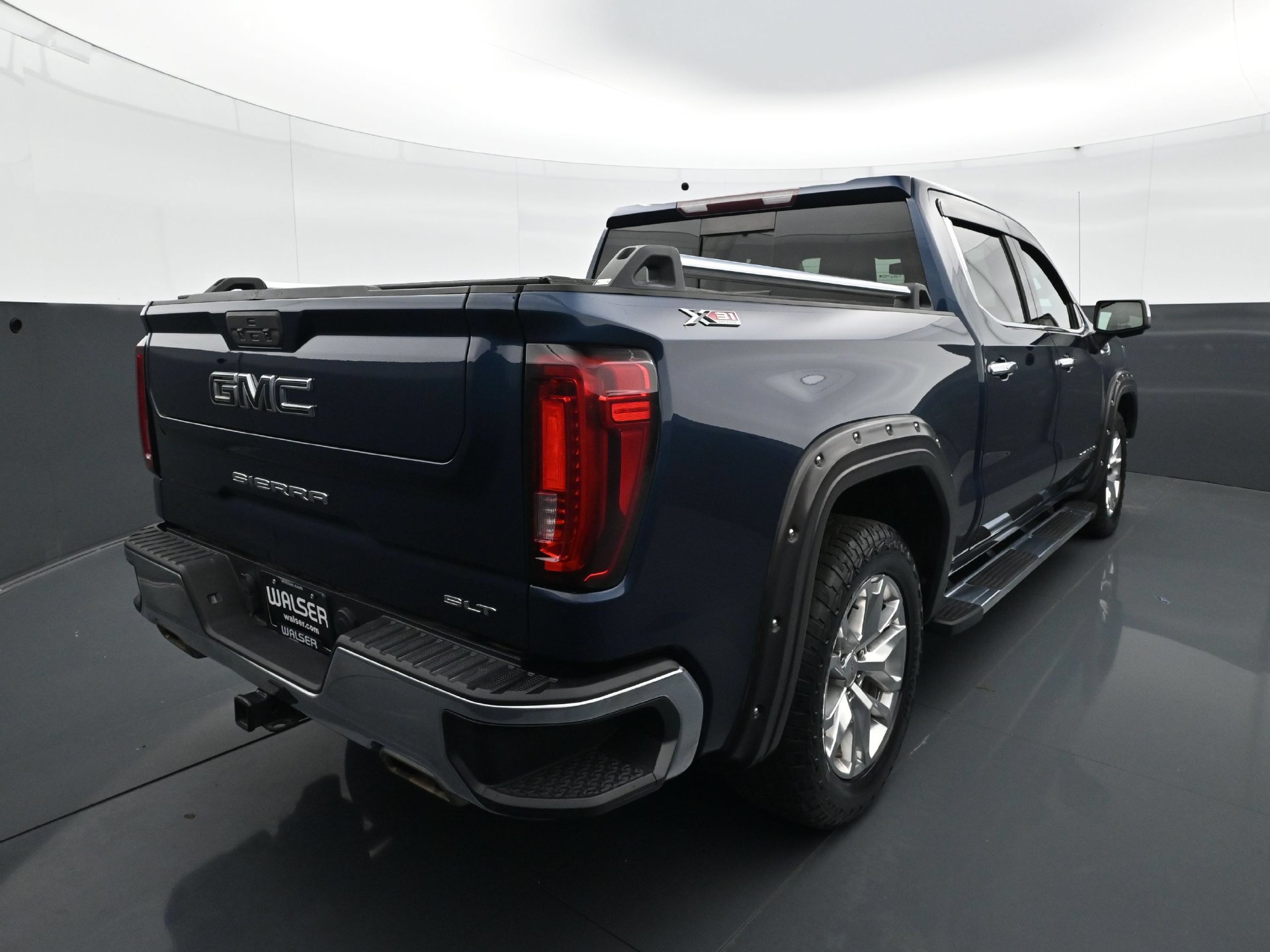 Used 2020 GMC Sierra 1500 SLT w/ SLT Premium Package AWD/4WD image 6