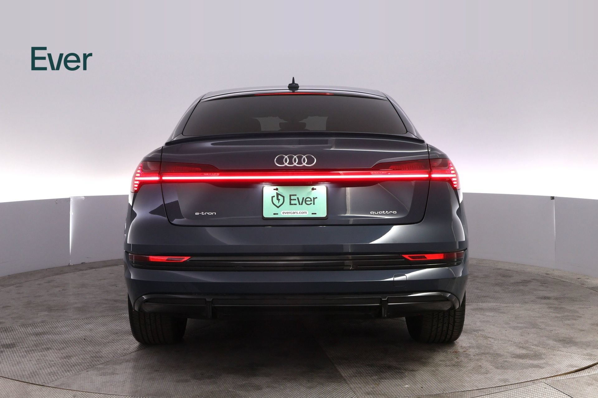 Used 2022 Audi e-tron Prestige AWD/4WD image 15
