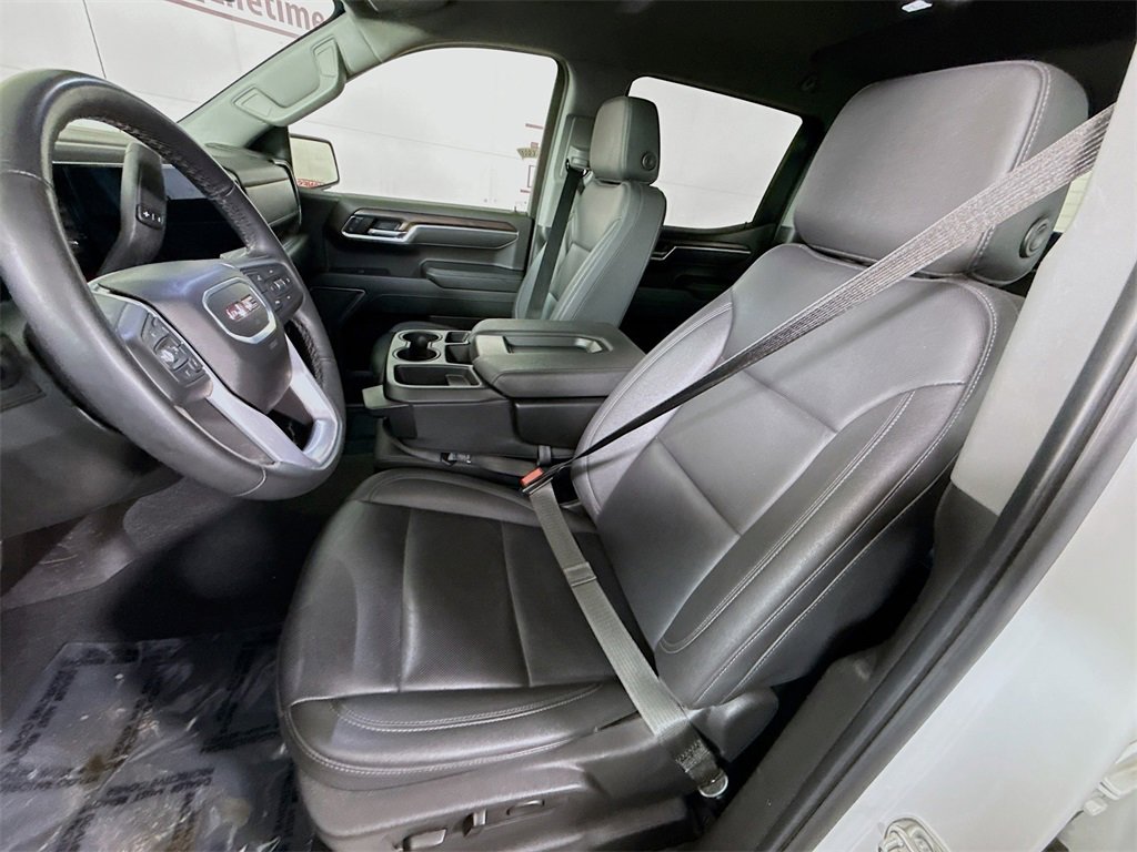 Used 2025 GMC Sierra 1500 SLT image 24