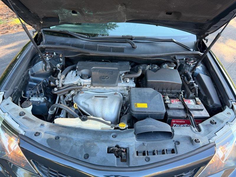 Used 2012 Toyota Camry SE FWD image 20