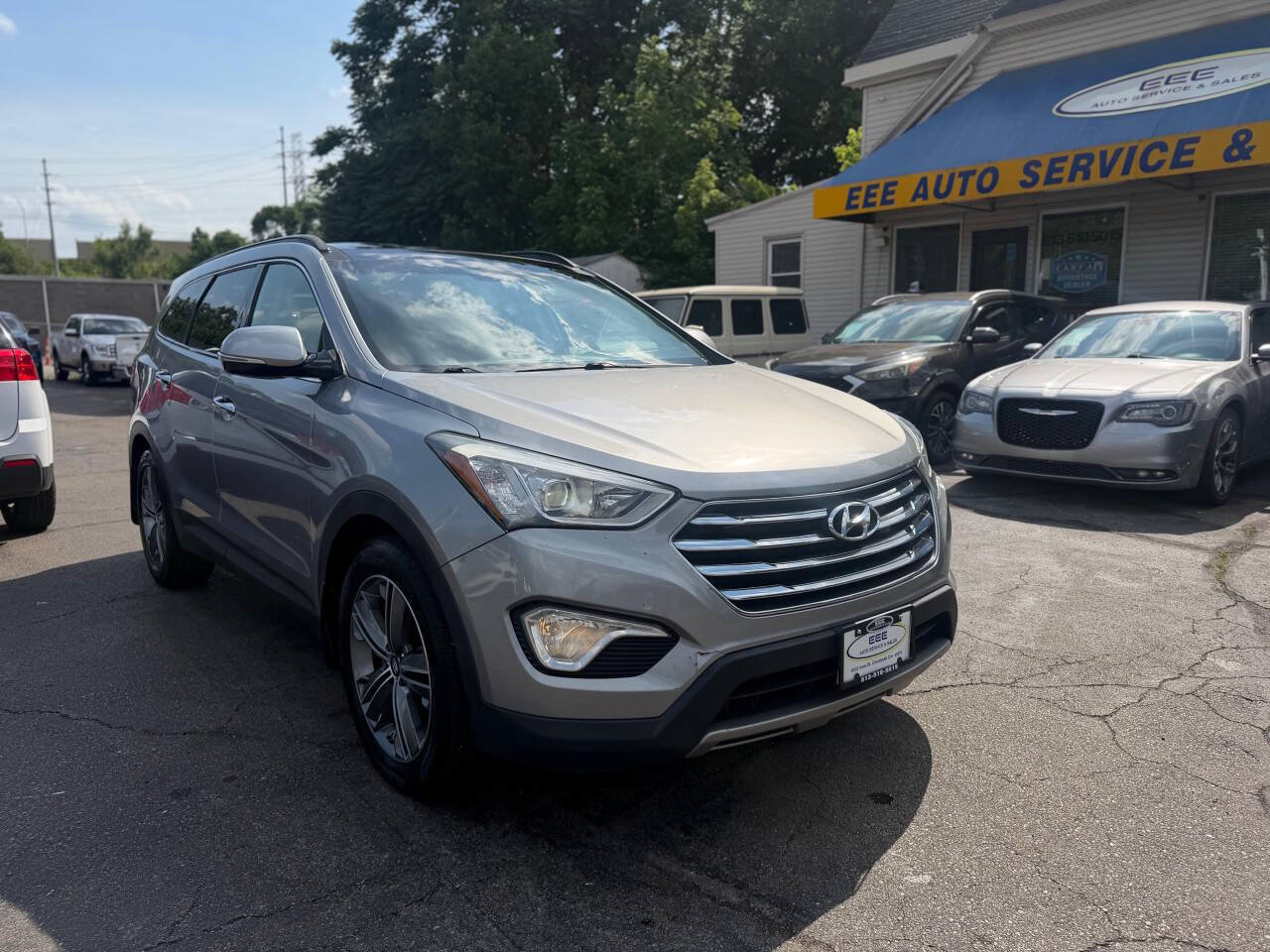 Used 2016 Hyundai Santa Fe Limited w/ Option Group 04 AWD/4WD image 2