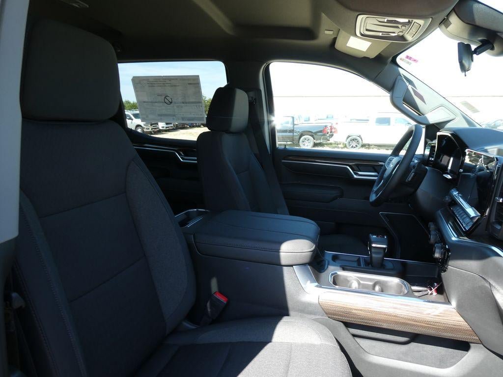 New 2026 Chevrolet Silverado 1500 RST AWD/4WD image 10