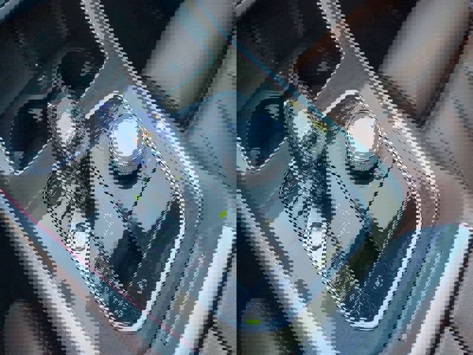 Used 2022 BMW X5 xDrive40i w/ Premium Package image 32