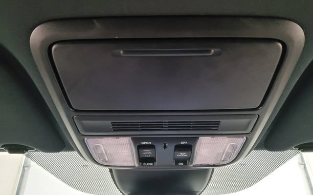 Used 2024 Honda Odyssey Sport image 32
