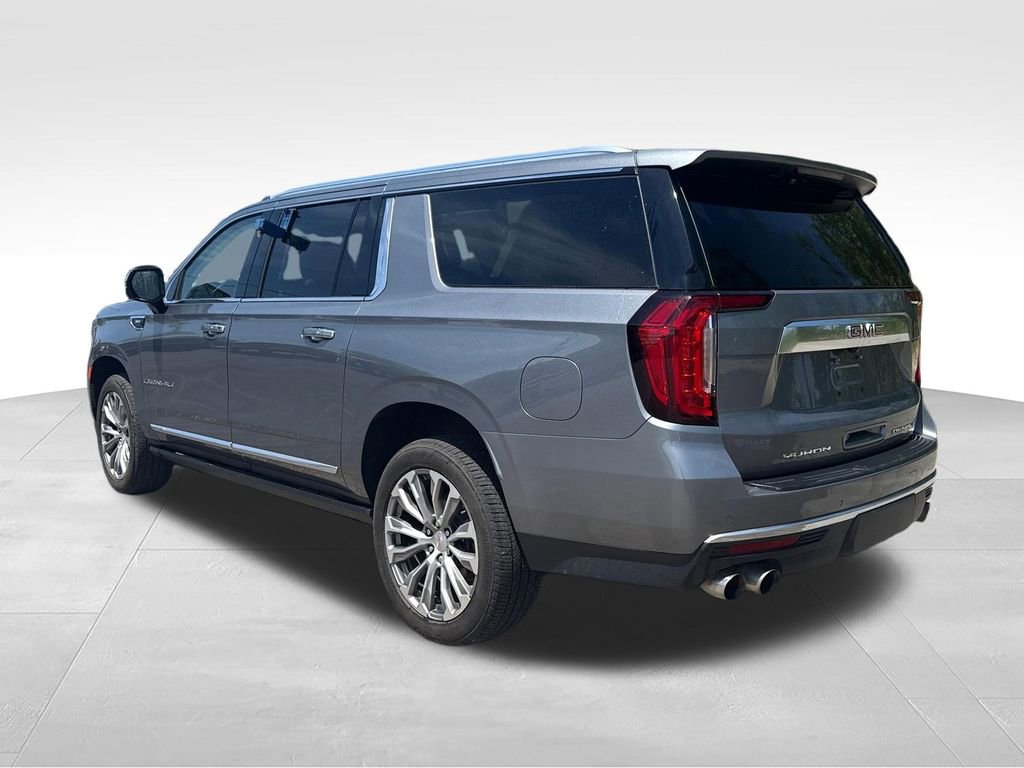 Used 2021 GMC Yukon XL Denali AWD/4WD image 10