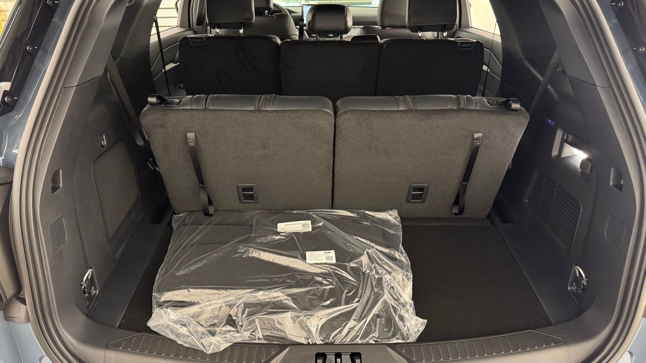 New 2026 Ford Explorer ST-Line w/ Premium Package image 39