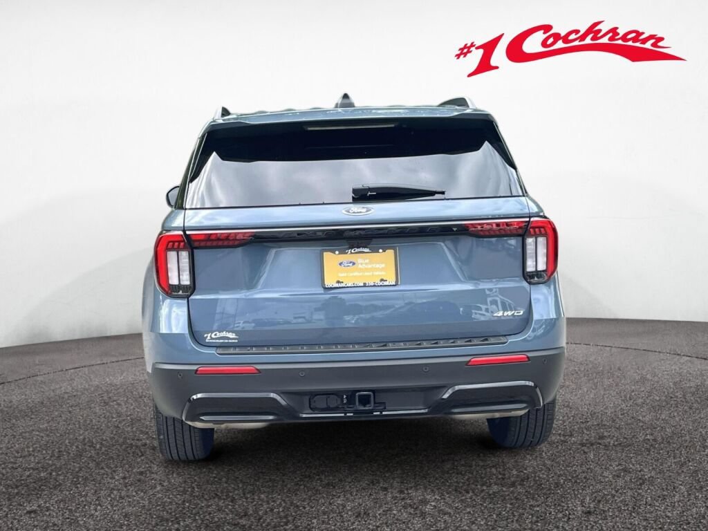 Certified 2026 Ford Explorer ST-Line AWD/4WD image 9