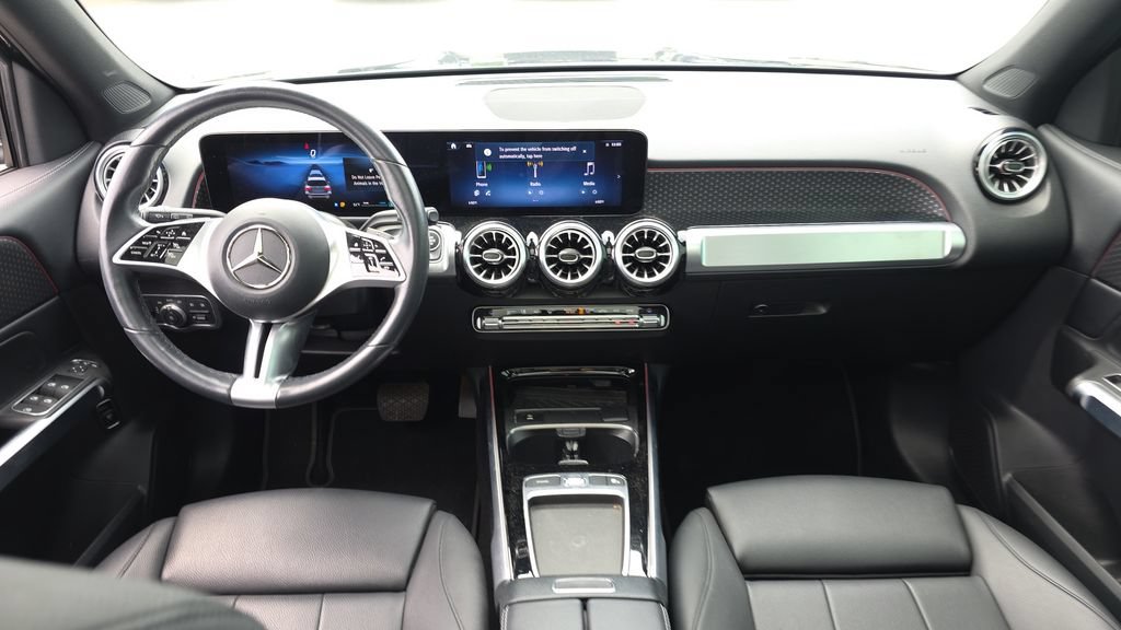 Used 2024 Mercedes-Benz GLB 250 image 26