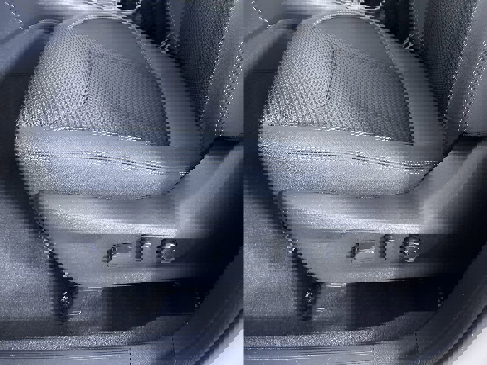 Used 2021 Subaru Forester Premium image 13