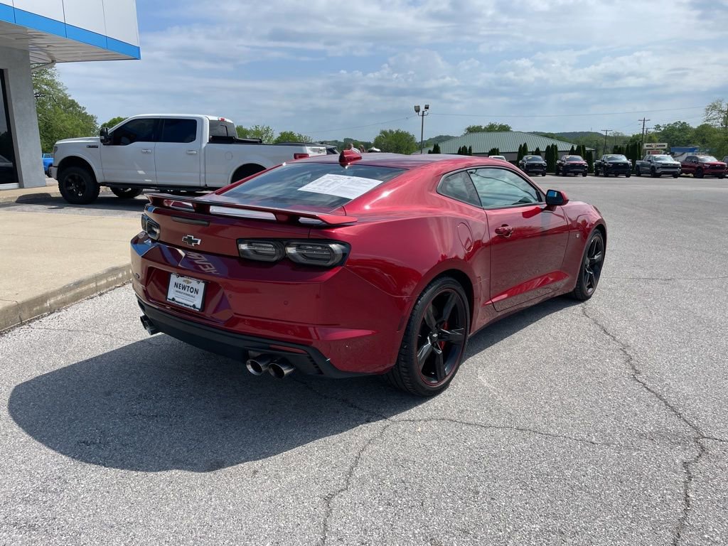 Used 2021 Chevrolet Camaro SS RWD image 36