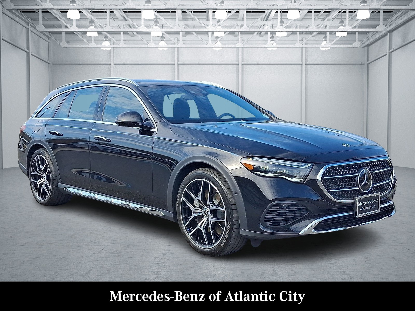 Certified 2025 Mercedes-Benz E 450 4MATIC All-Terrain Wagon image 1