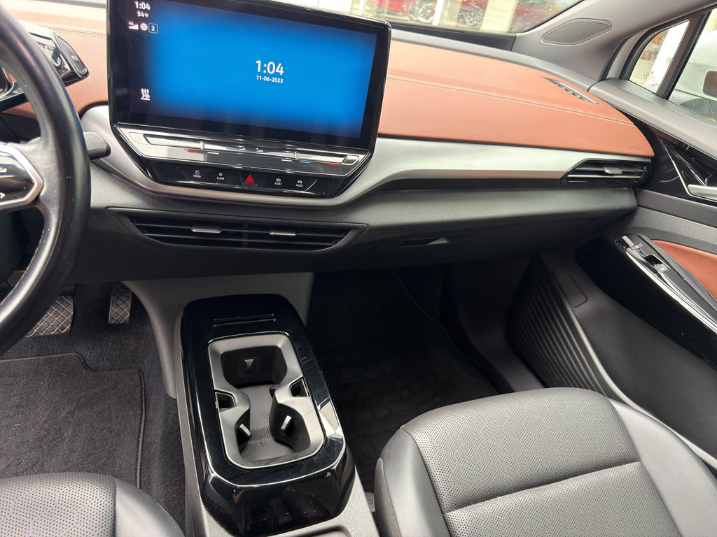 Used 2021 Volkswagen ID.4 Pro S w/ Gradient Package image 14