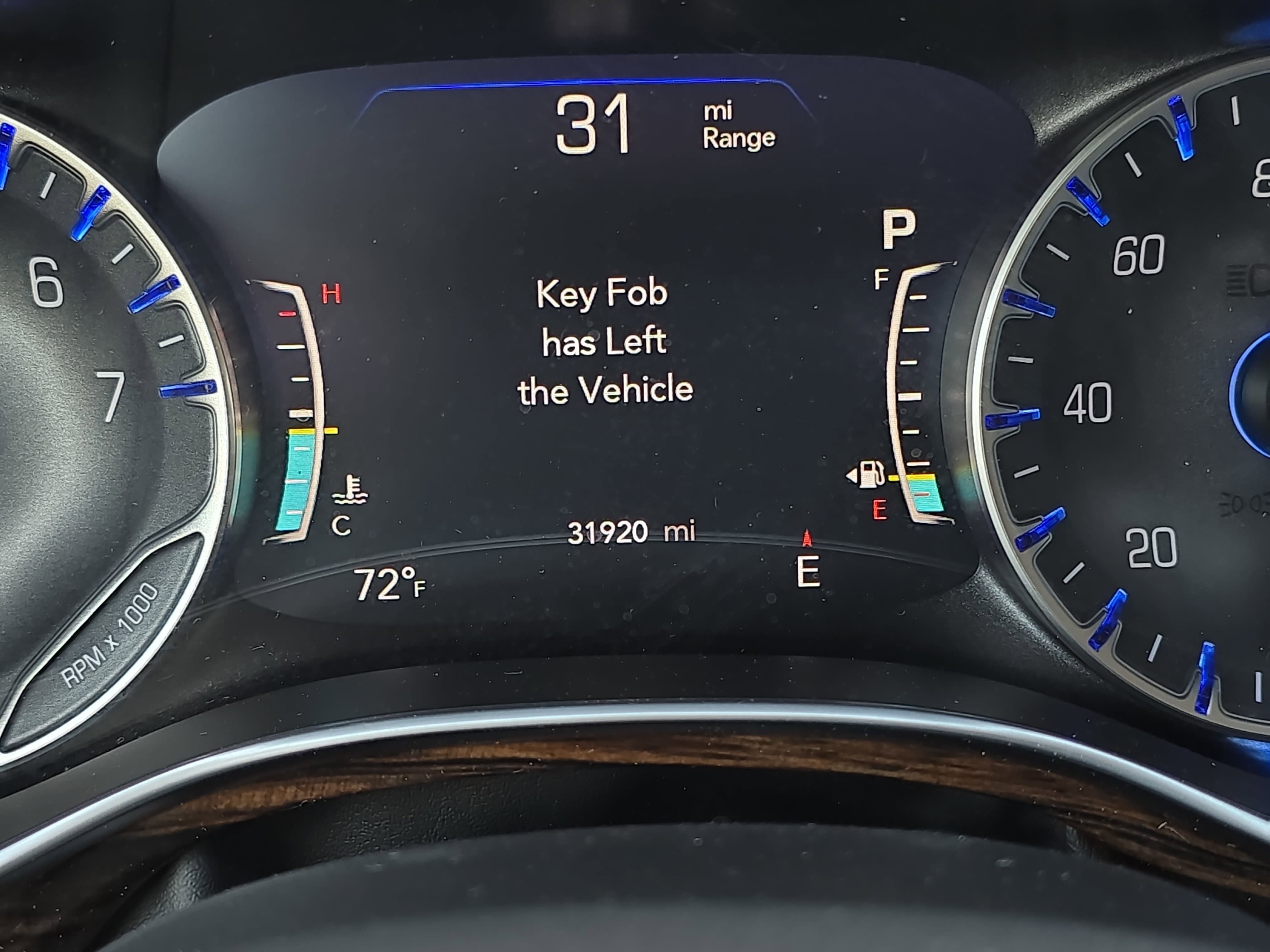 Used 2024 Chrysler Pacifica Limited w/ Trailer Tow Group FWD image 18