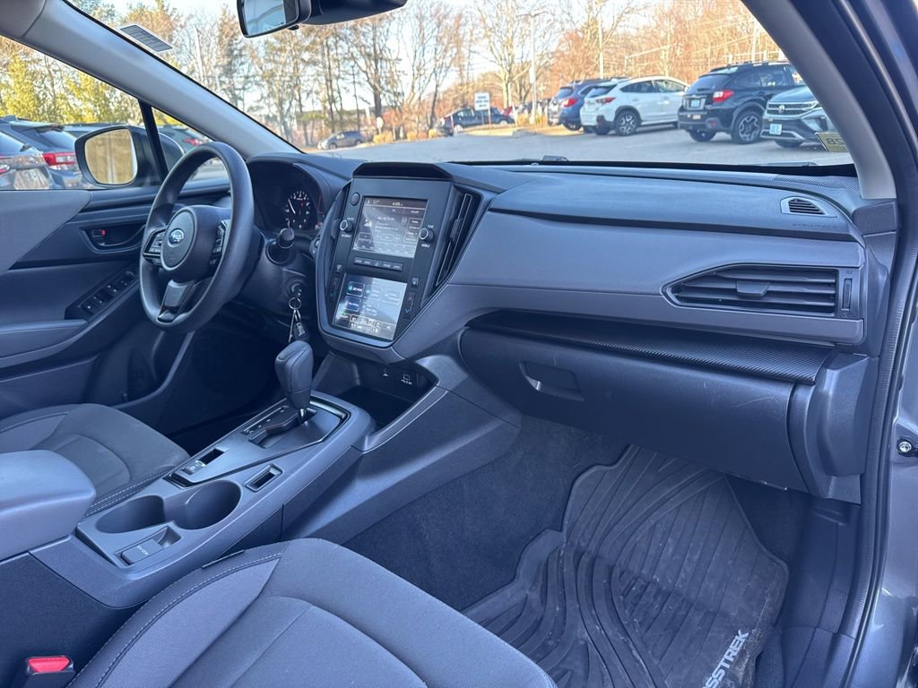 Used 2024 Subaru Crosstrek 2.0i image 9