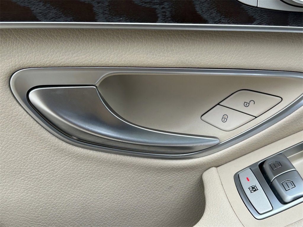 Used 2021 Mercedes-Benz C 300 Sedan image 26