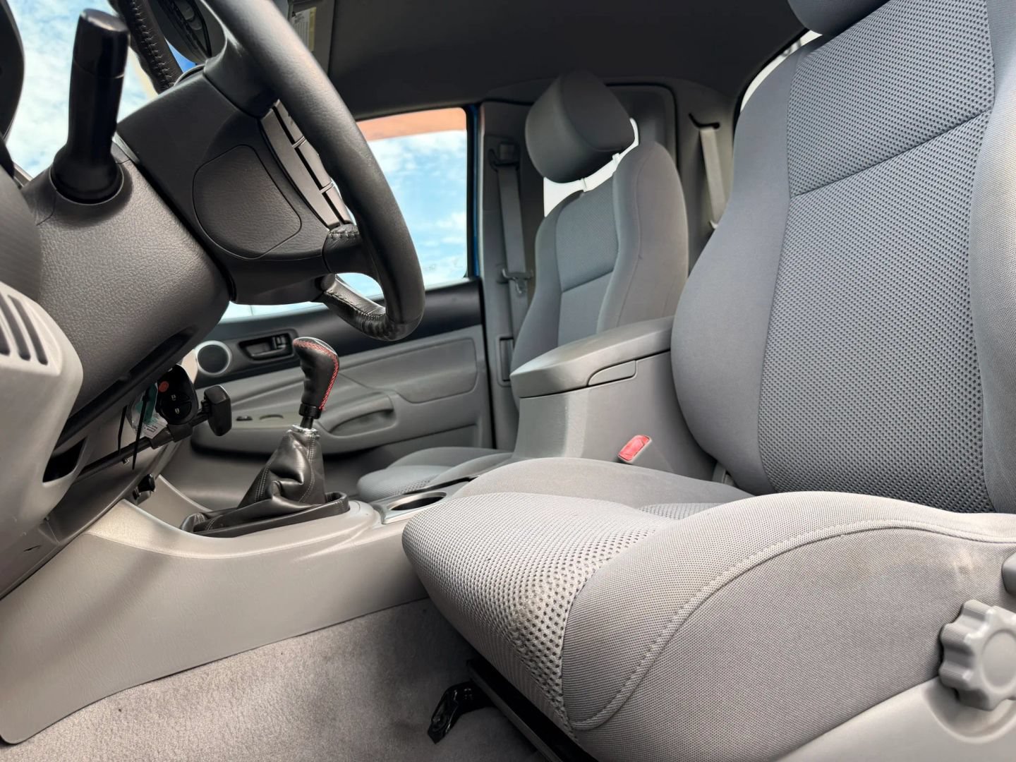 Used 2008 Toyota Tacoma X-Runner RWD image 11