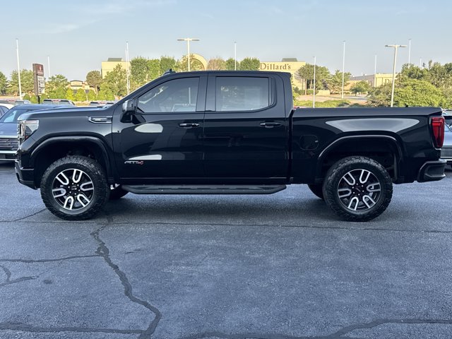 Used 2023 GMC Sierra 1500 AT4 w/ AT4 Premium Package AWD/4WD image 13