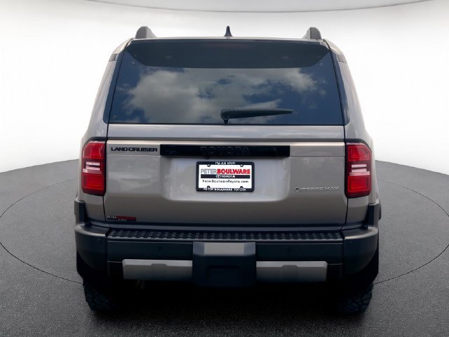 Used 2025 Toyota Land Cruiser w/ Premium Package AWD/4WD image 5
