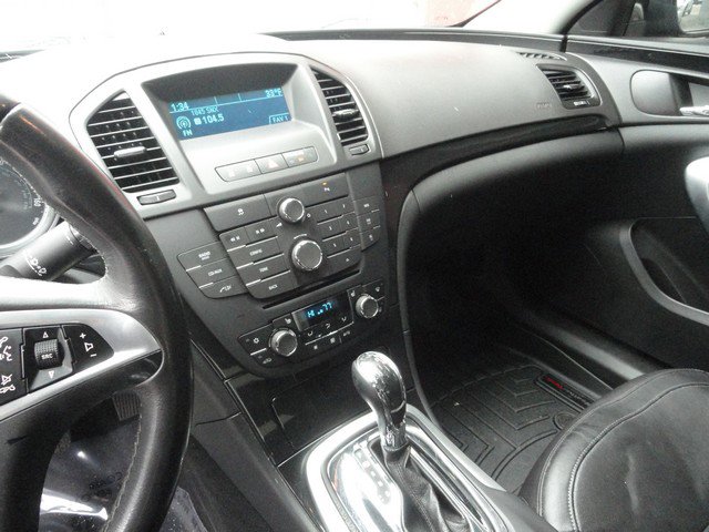 Used 2011 Buick Regal CXL w/ RL4 Preferred Equipment Group image 7