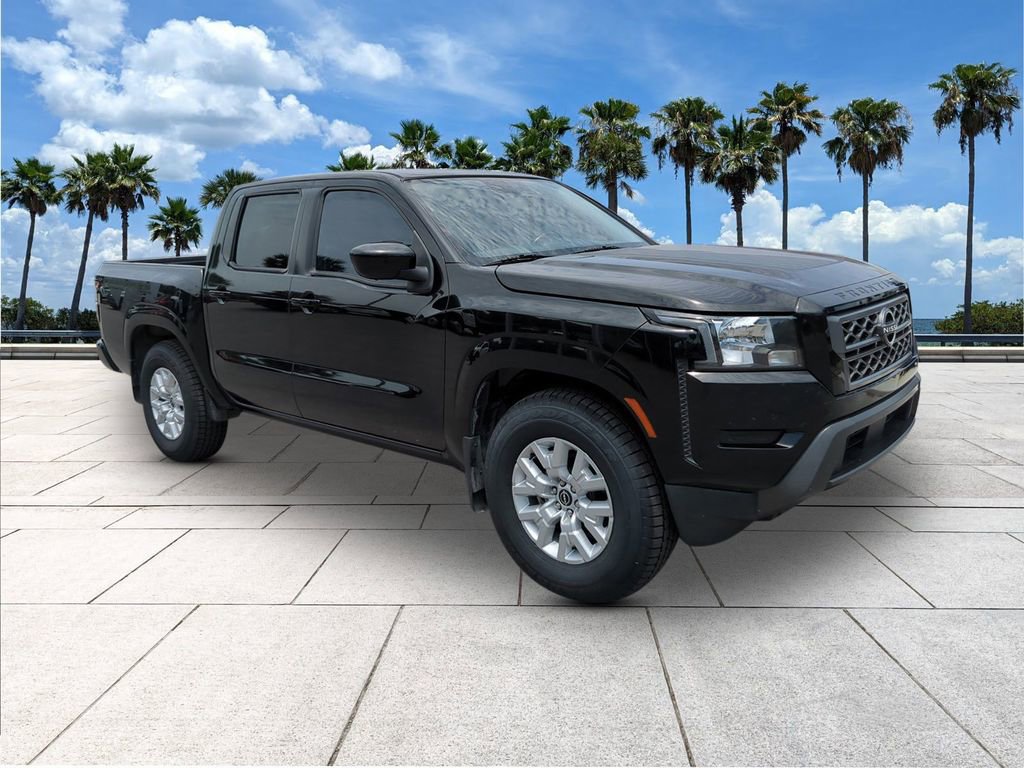 Used 2022 Nissan Frontier SV w/ Technology Package RWD image 1