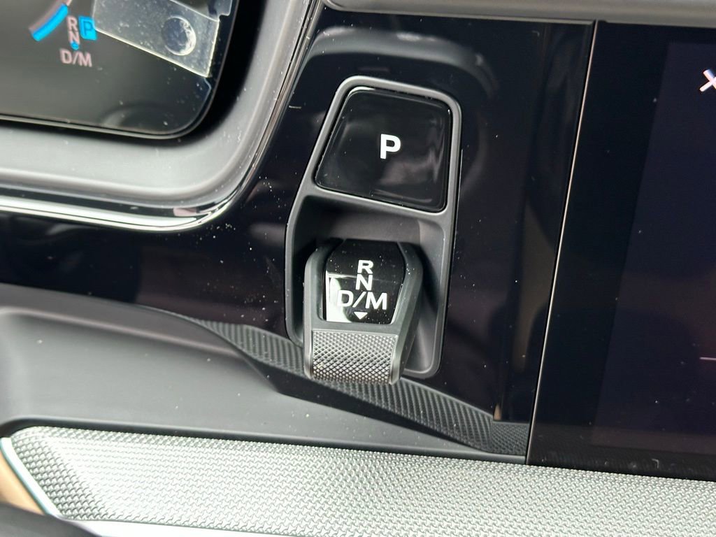 Used 2026 Porsche Cayenne E-Hybrid image 32