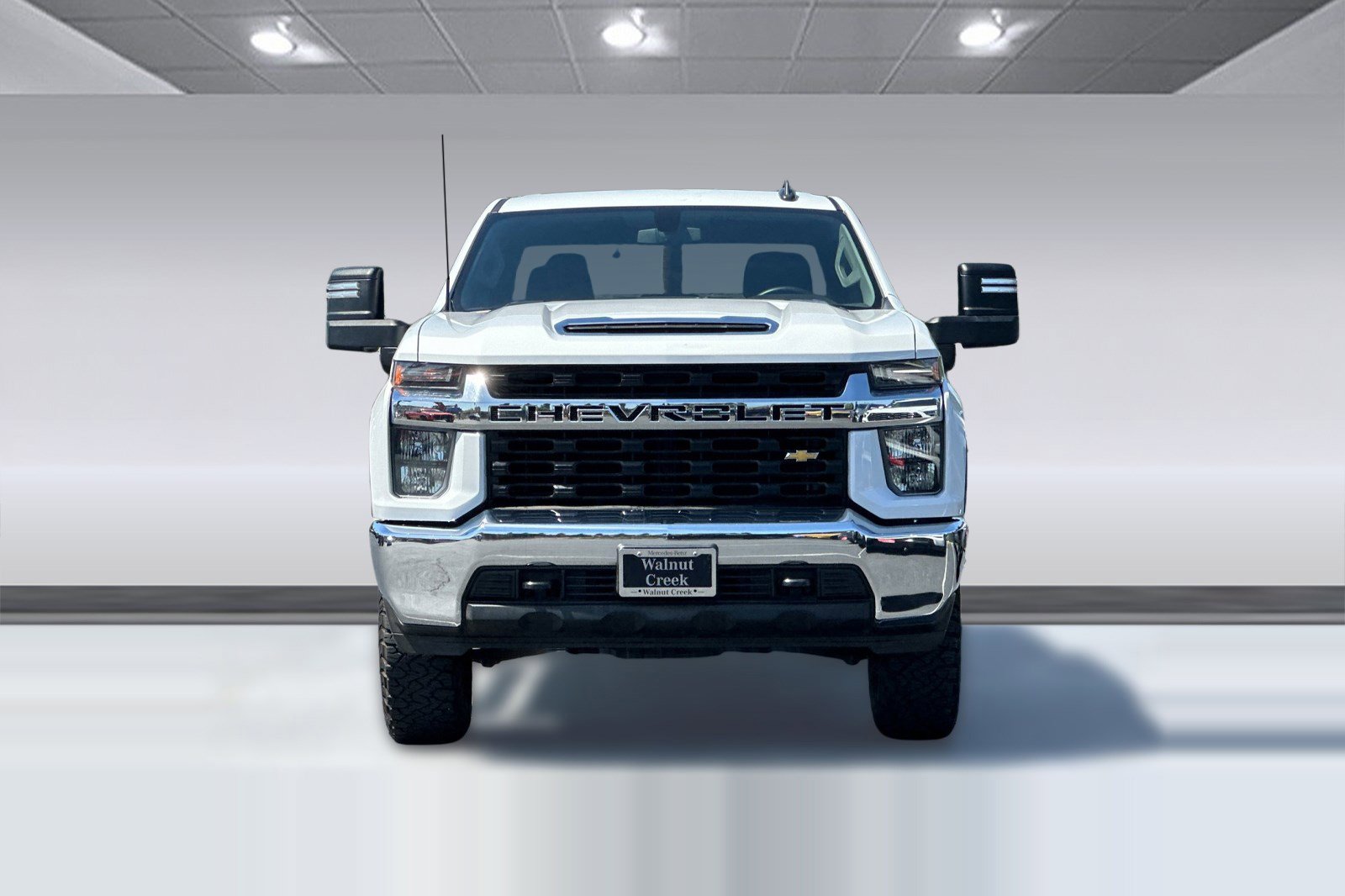 Used 2023 Chevrolet Silverado 2500 LT AWD/4WD image 5