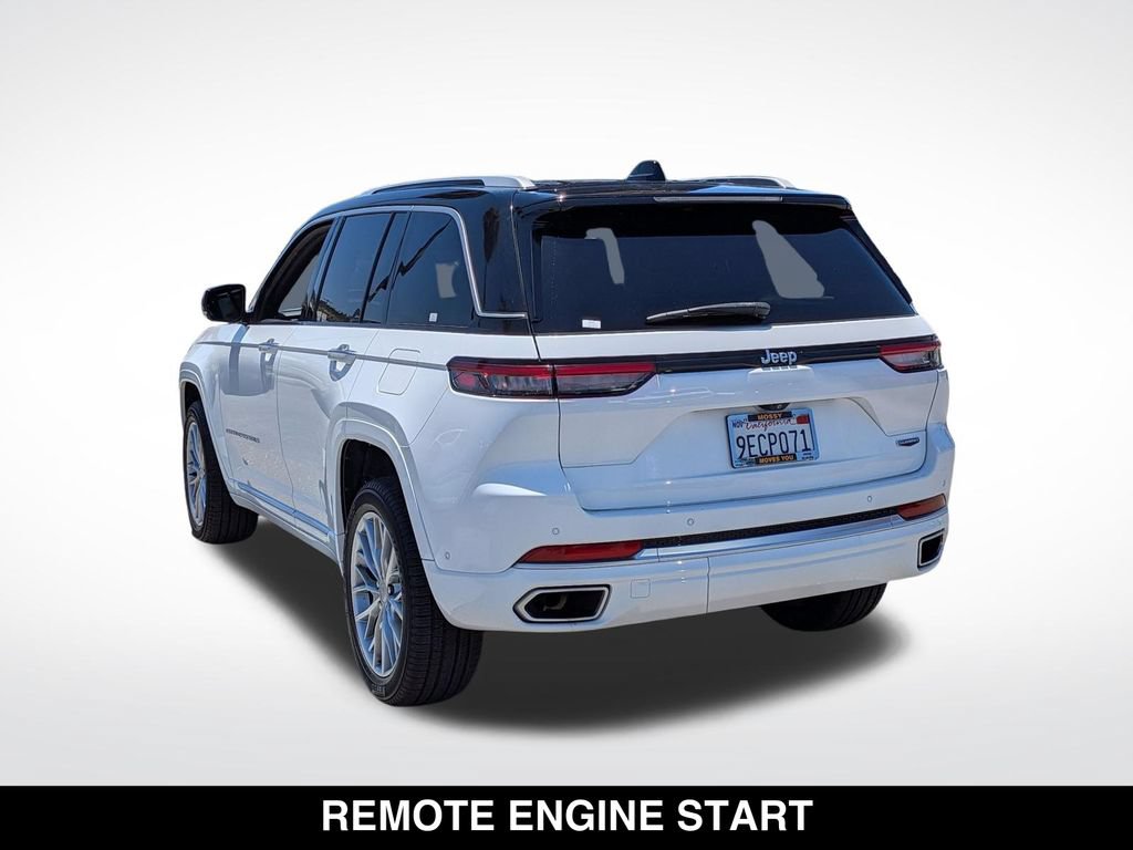 Certified 2022 Jeep Grand Cherokee Summit w/ Luxury Tech Group V RWD image 7