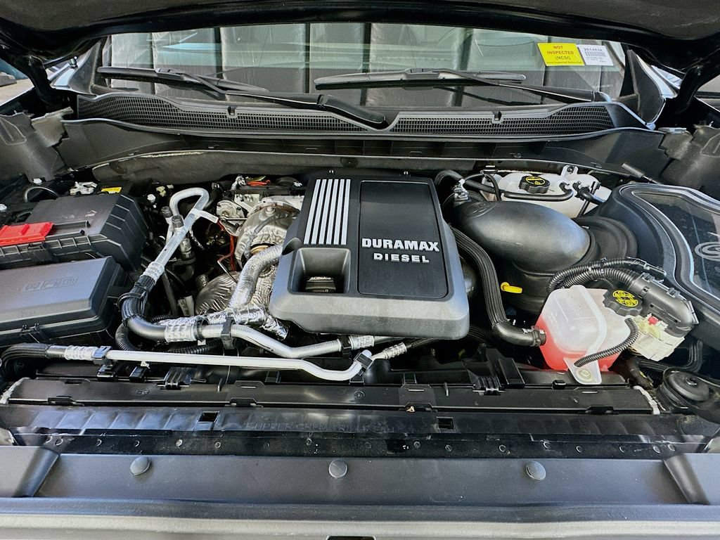 Used 2025 Chevrolet Silverado 1500 ZR2 w/ Technology Package AWD/4WD image 33
