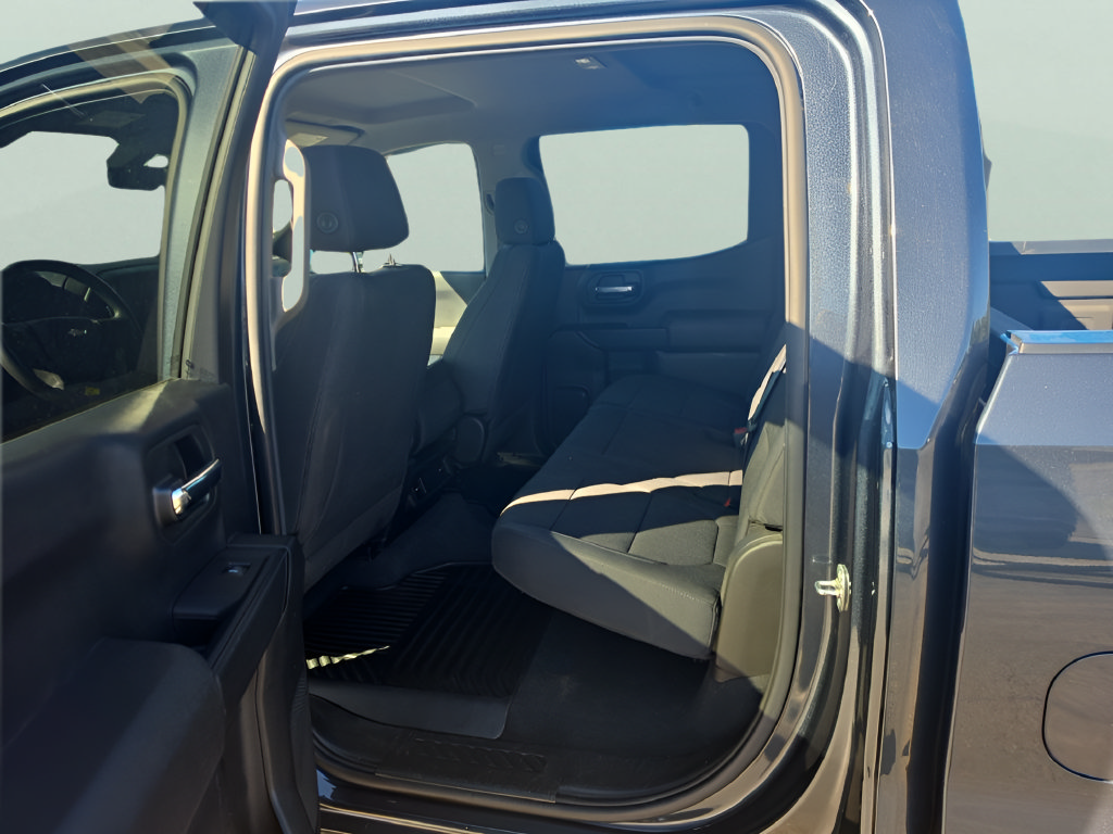 Used 2021 Chevrolet Silverado 1500 Custom AWD/4WD image 11