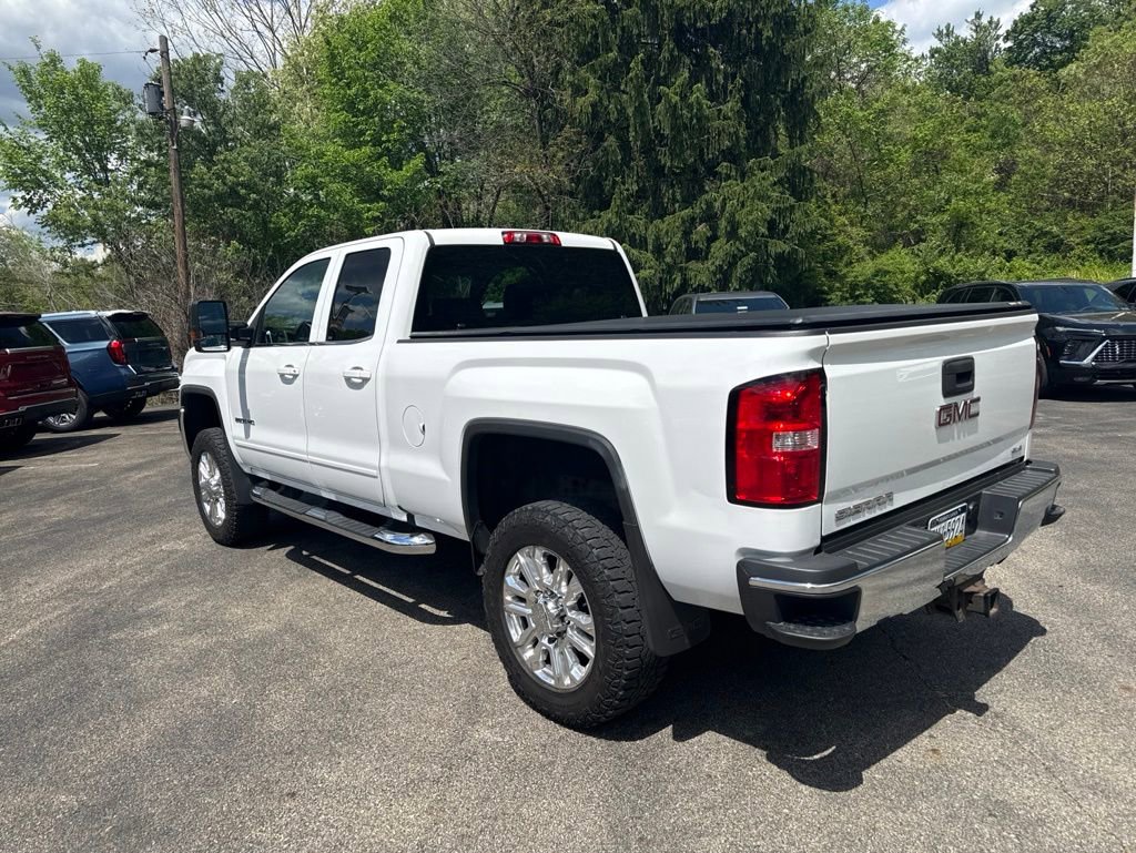Used 2019 GMC Sierra 2500 SLE AWD/4WD image 4