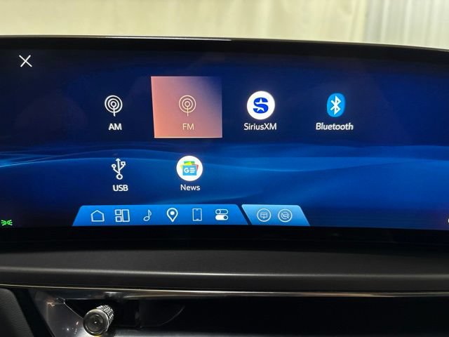 Used 2024 Cadillac Lyriq Tech w/ Driver Assist Package AWD/4WD image 45