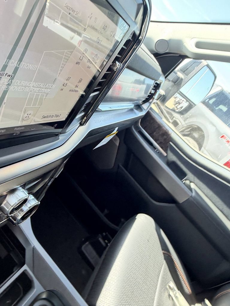 Used 2026 Ford F250 Lariat RWD image 30