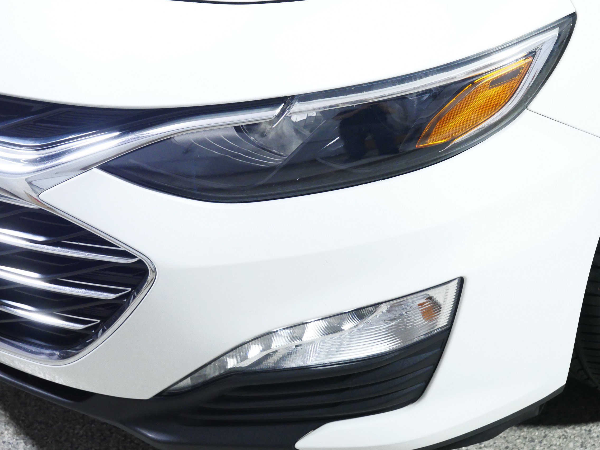 Used 2019 Chevrolet Malibu LT w/ Driver Confidence Package image 16