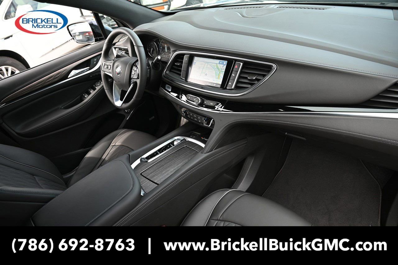 New 2024 Buick Enclave Avenir image 17