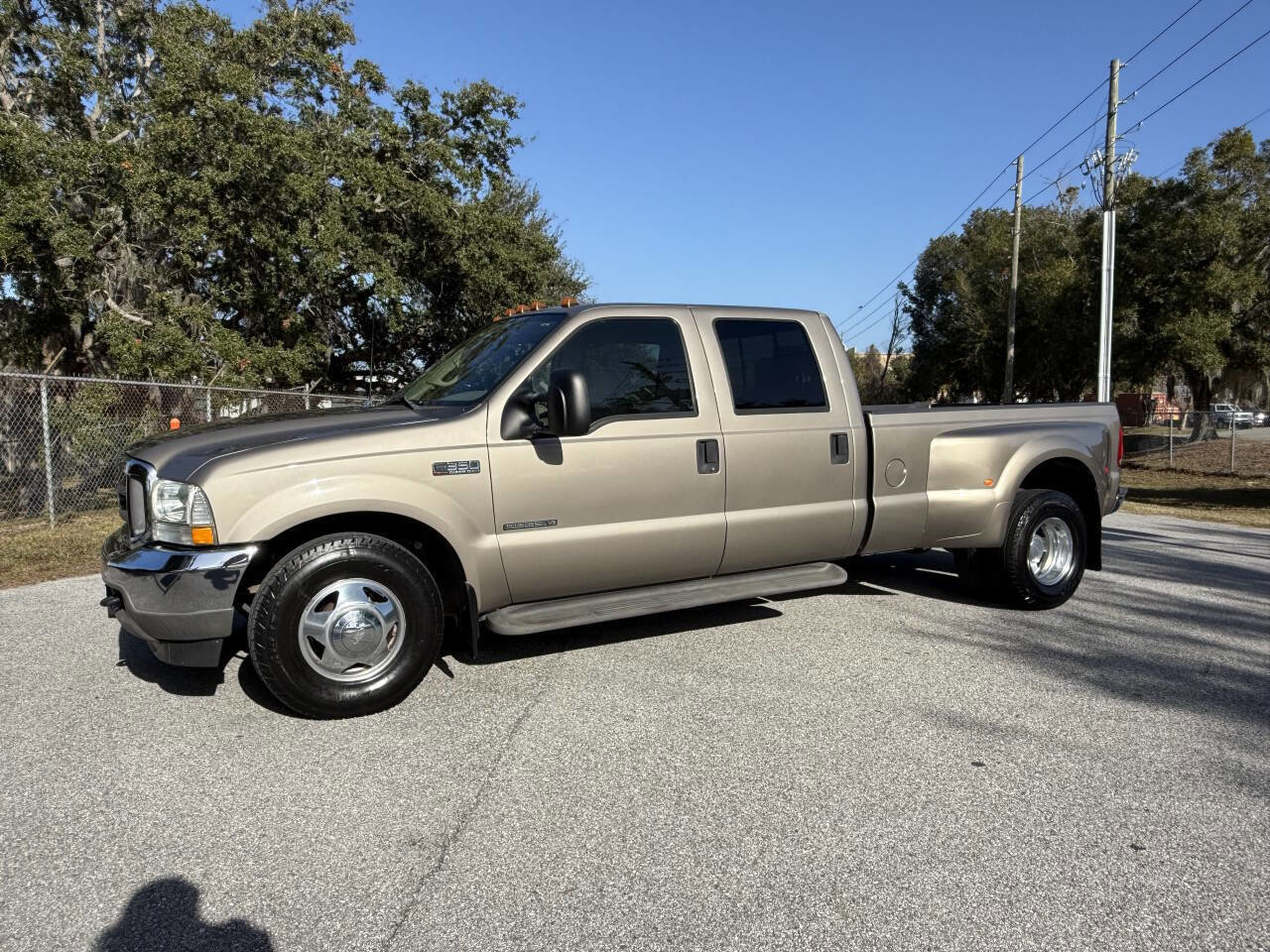 Used 2002 Ford F350 2WD Crew Cab DRW Super Duty
