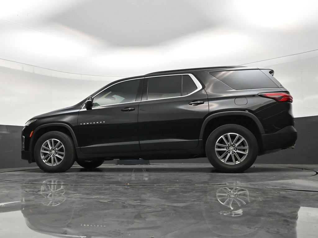 Used 2023 Chevrolet Traverse LT FWD image 20