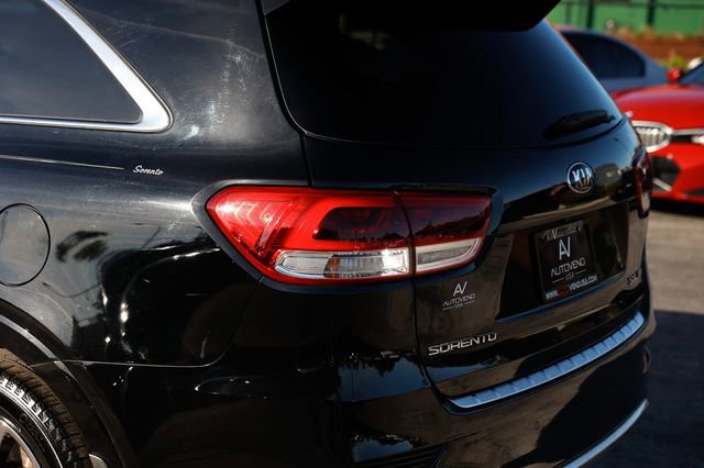 Used 2017 Kia Sorento SX image 34