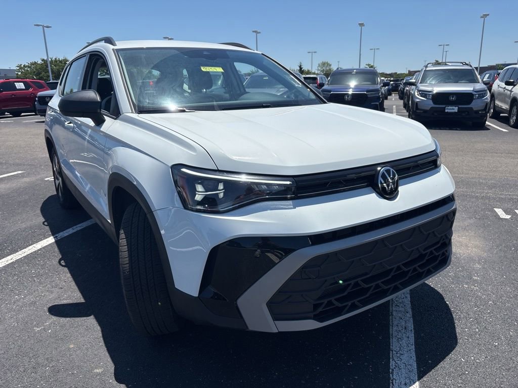 Used 2025 Volkswagen Taos S AWD/4WD image 12