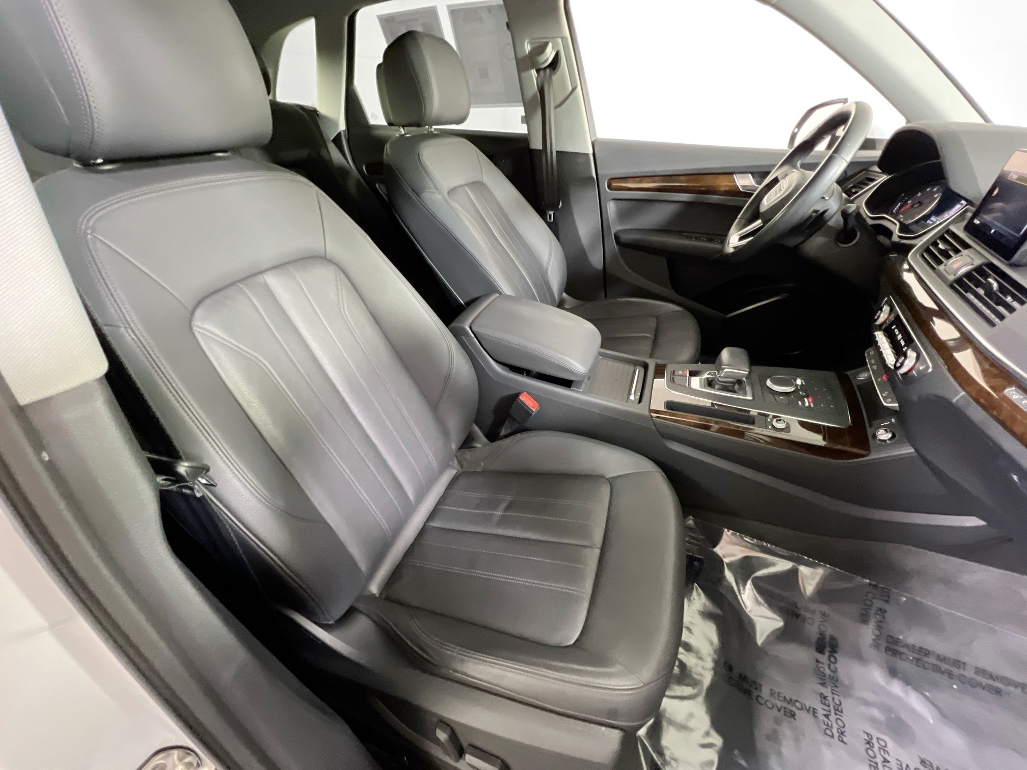 Used 2020 Audi Q5 2.0T Premium w/ Convenience Package AWD/4WD image 27