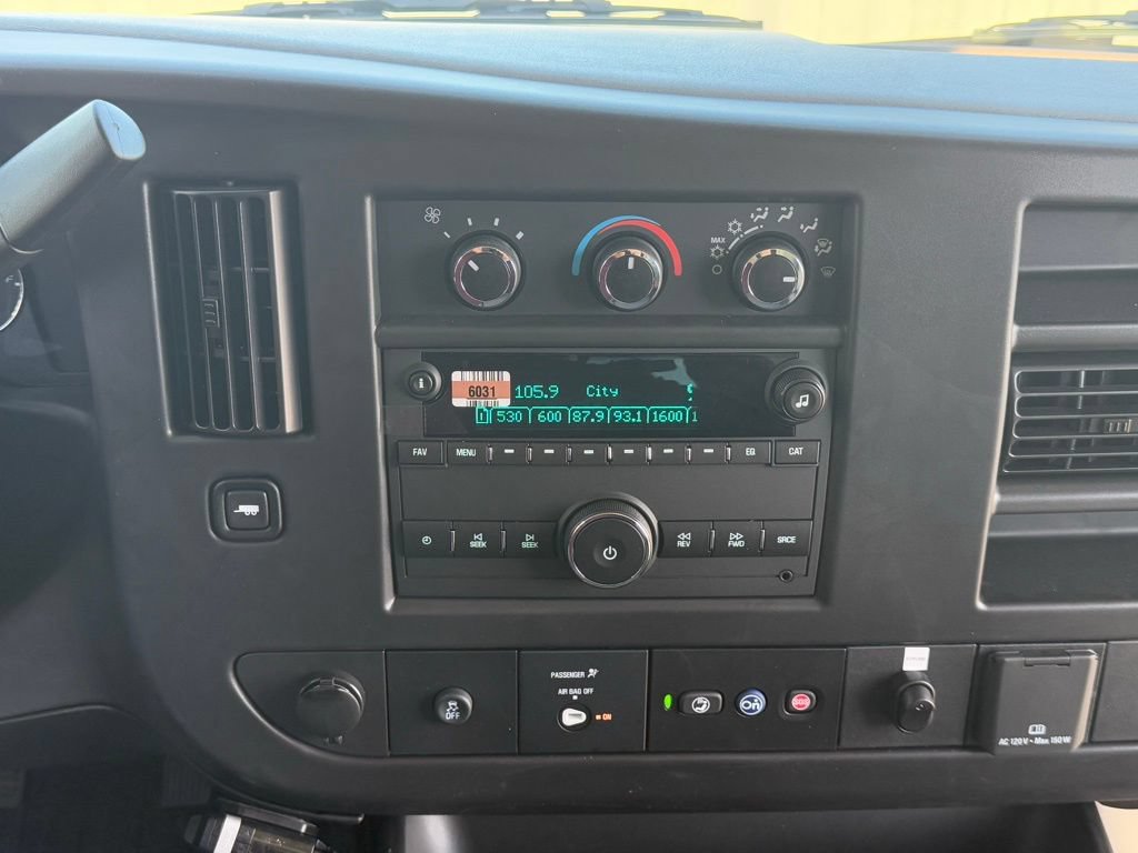 New 2024 Chevrolet Express 3500 w/ Power Convenience Package RWD image 19